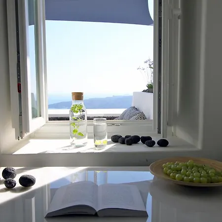 Villa Porto Fira (Santorini)