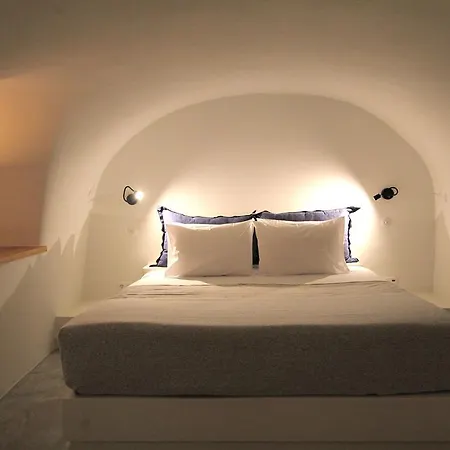 Villa Porto Fira (Santorini)